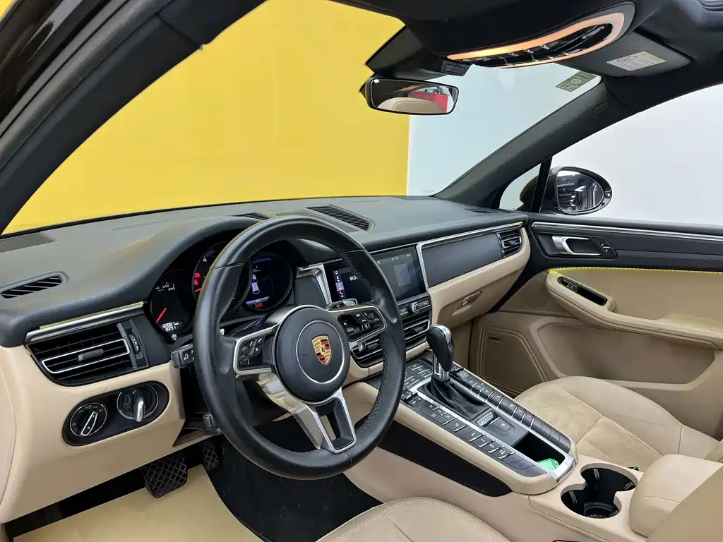 Porsche Macan 2019 — фото 3