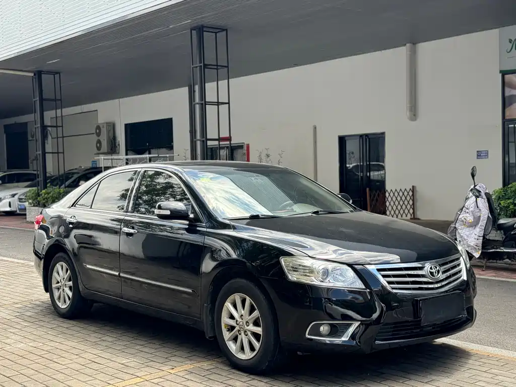 Toyota Camry 2011