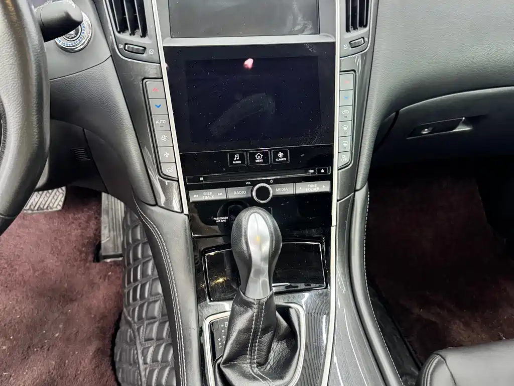 Infiniti Q50L 2018