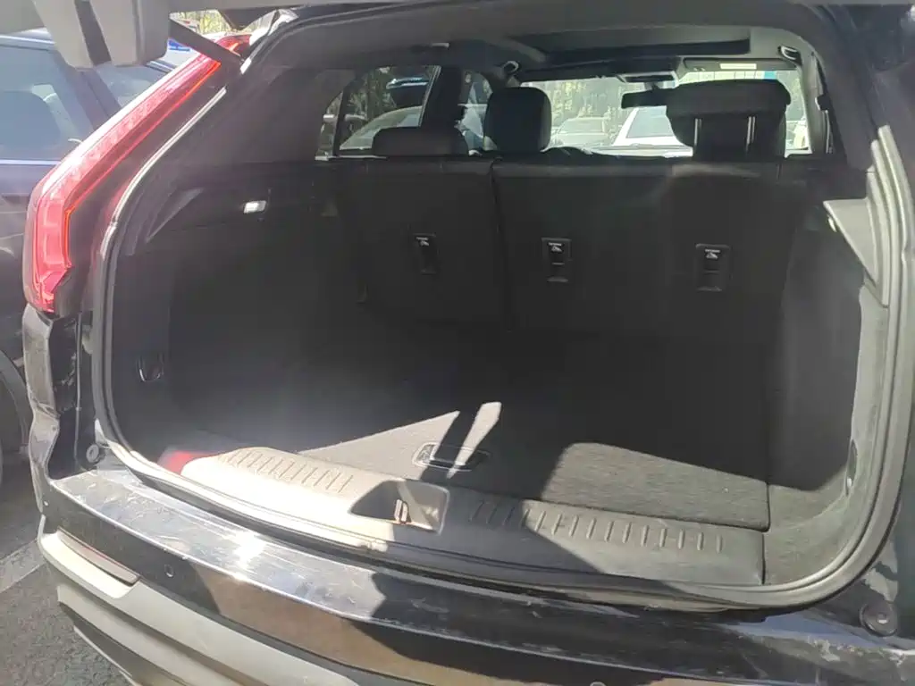 Cadillac XT4 2021 — фото 19