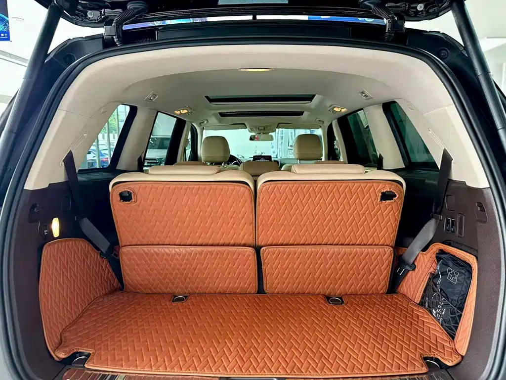 Mercedes-Benz GLS 2017 — фото 17