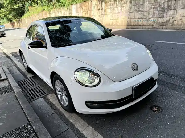 Volkswagen Beetle 2015