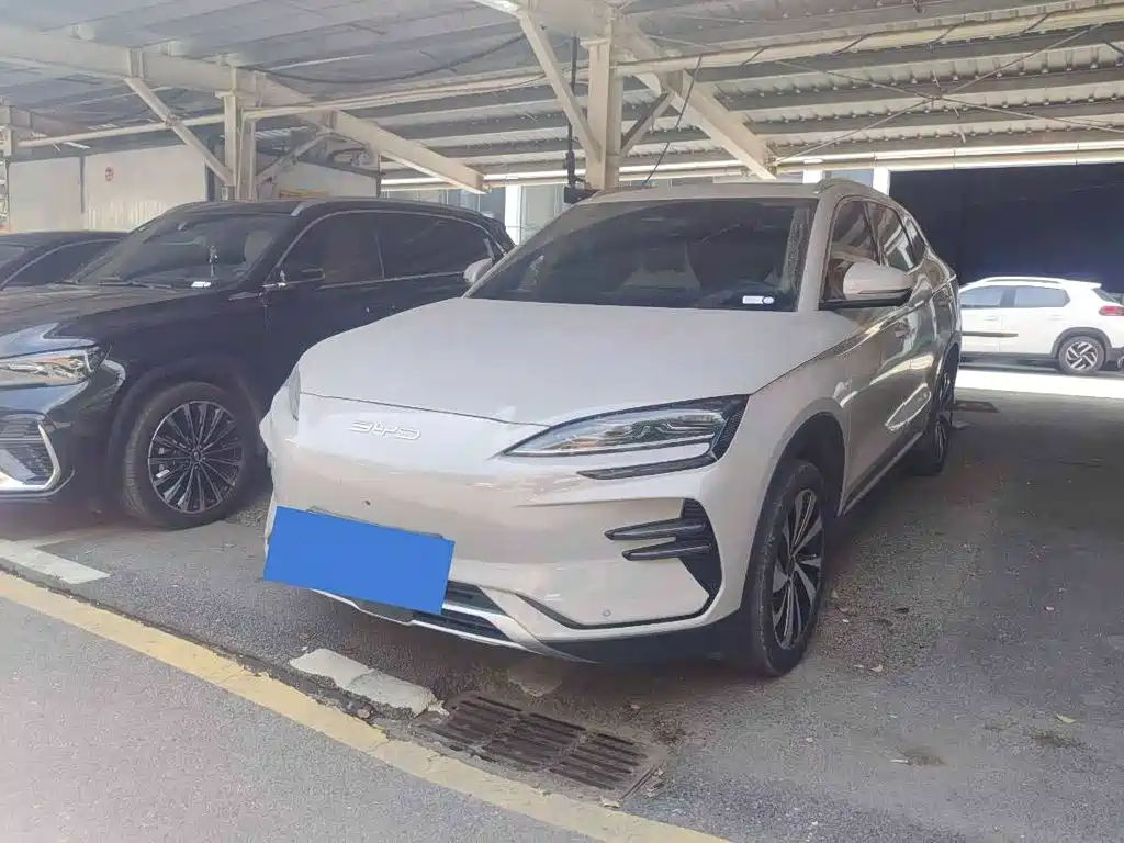 BYD Song PLUS New Energy 2023 — фото 1