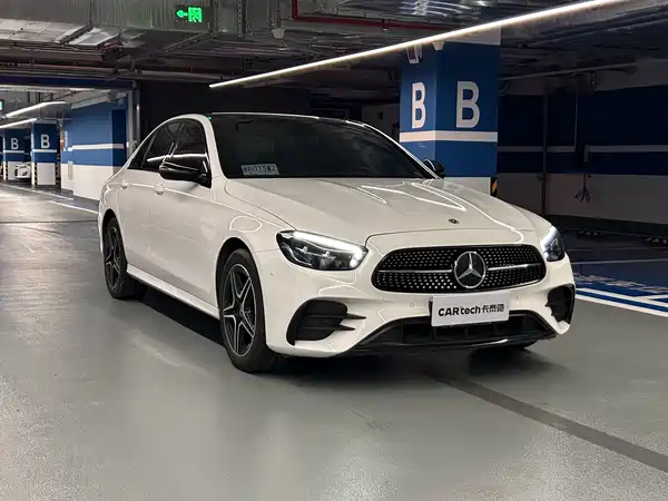 Mercedes-Benz E-Class 2022