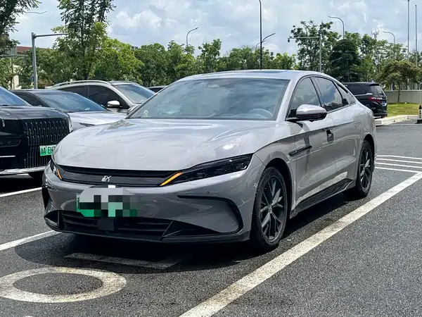 BYD Han 2024