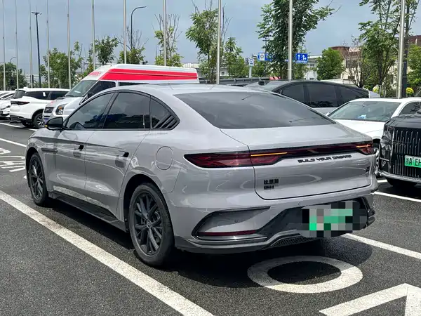 BYD Han 2024