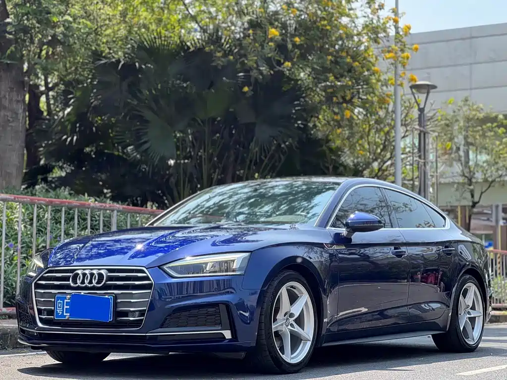 Audi A5 2019 — фото 1
