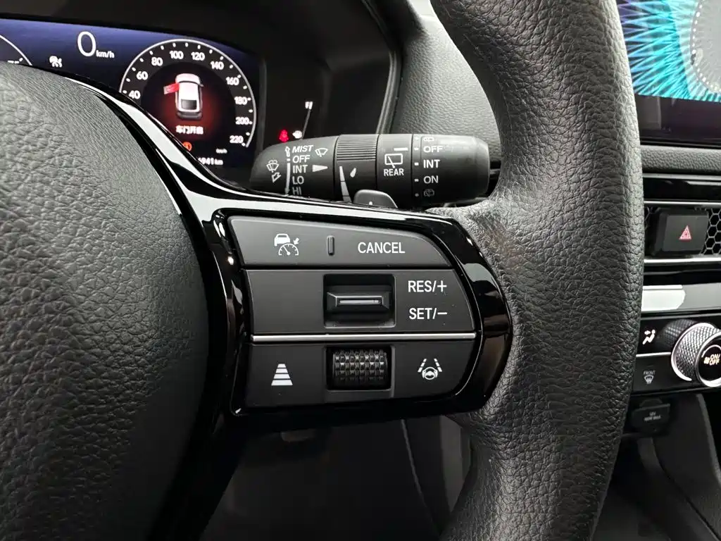 Honda Civic 2023 — фото 26