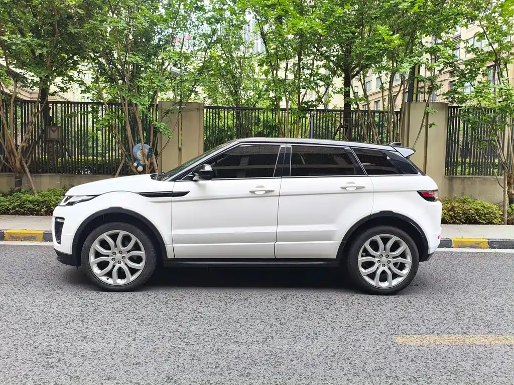 Land Rover Evoque 2019