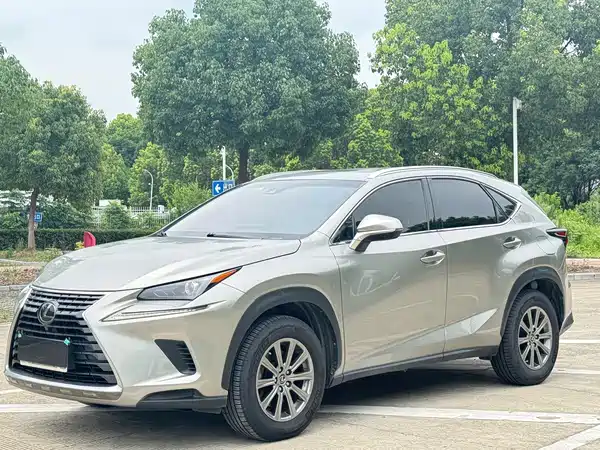 Lexus NX 2017
