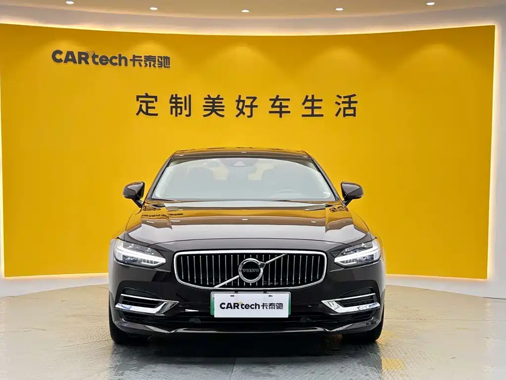 Volvo S90 Plug-In Hybrid 2020 — фото 2
