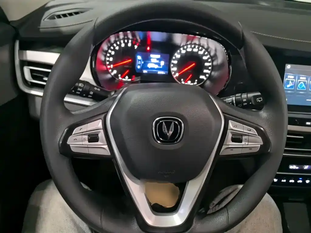 Changan CS35PLUS 2020 — фото 11