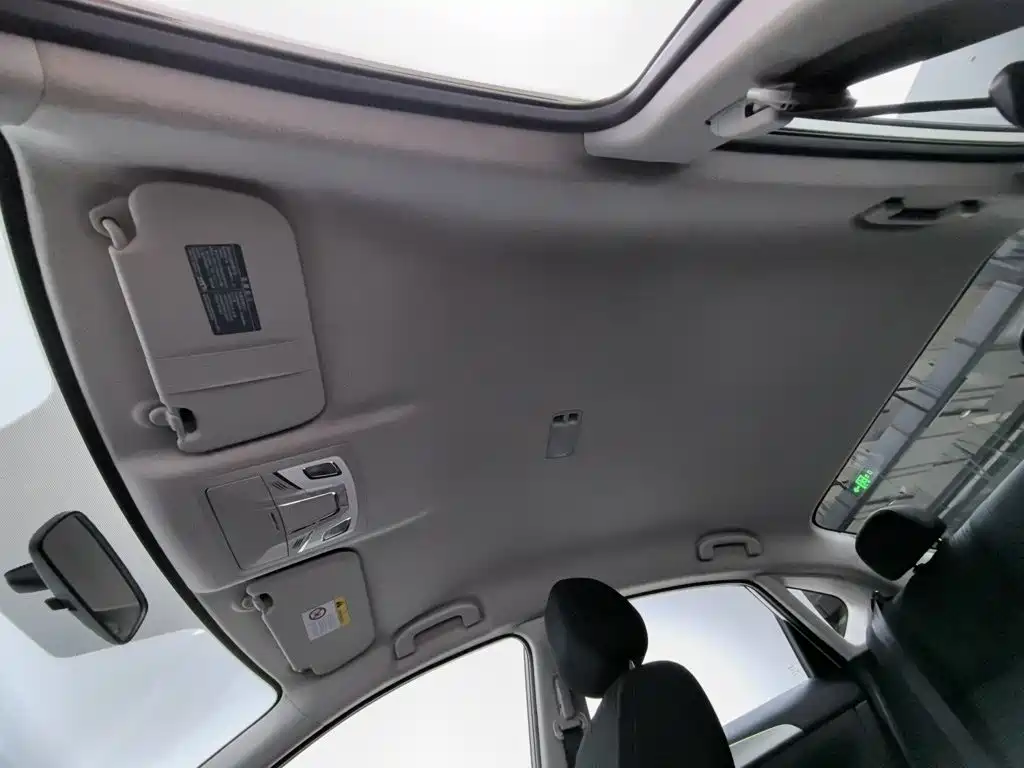 Nissan Sylphy 2022 — фото 14