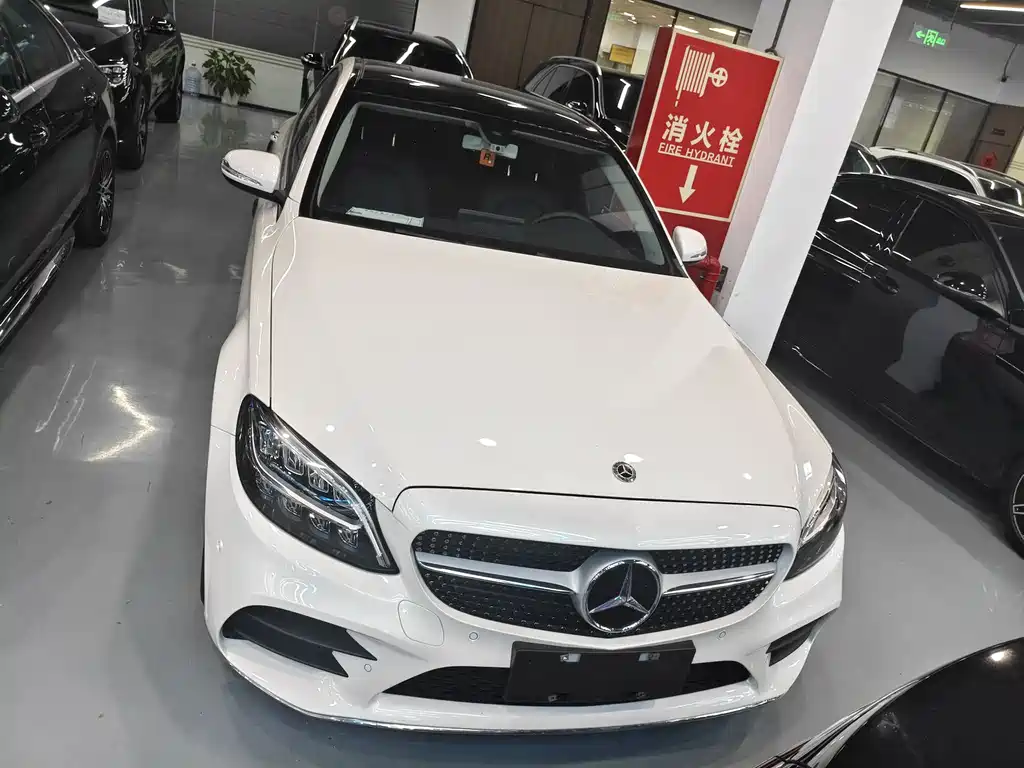 Mercedes-Benz C-Class 2020