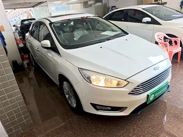Ford Focus 2015