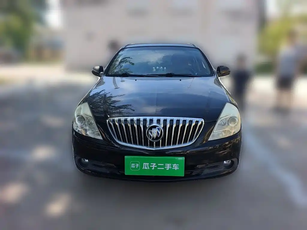 Buick Excelle 2014 — фото 2