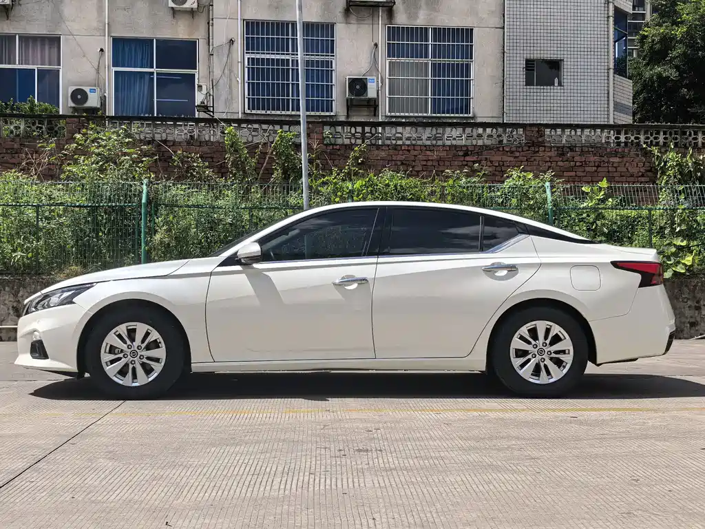 Nissan Teana 2020