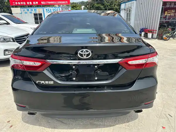 Toyota Camry 2019
