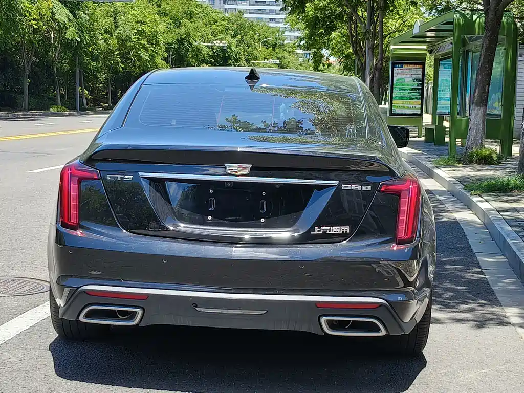 Cadillac CT5 2022 — фото 15