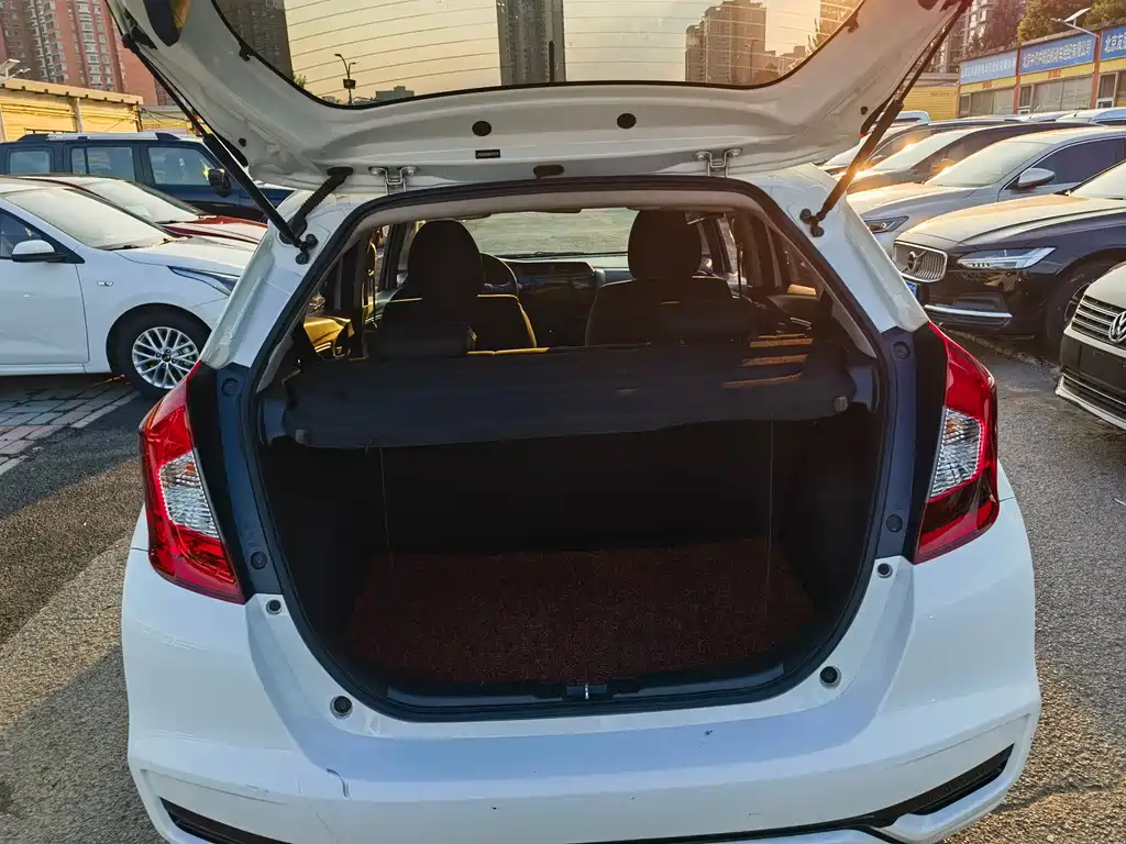 Honda Fit 2019 — фото 11