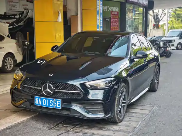 Mercedes-Benz C-Class 2023