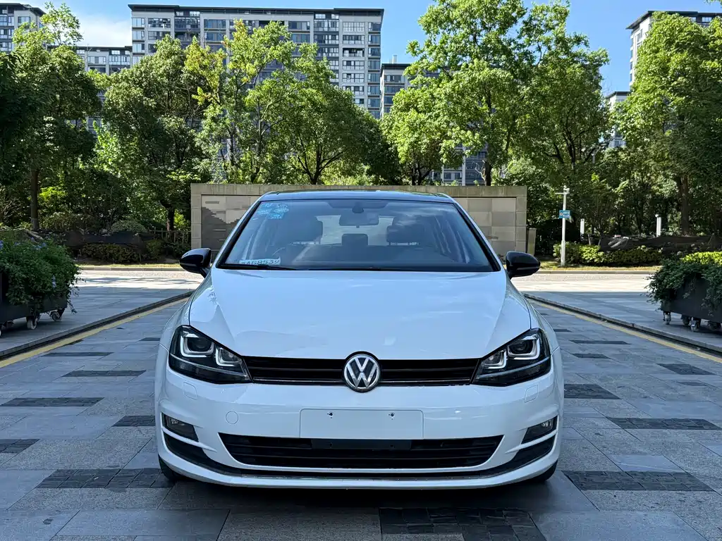 Volkswagen Golf 2016