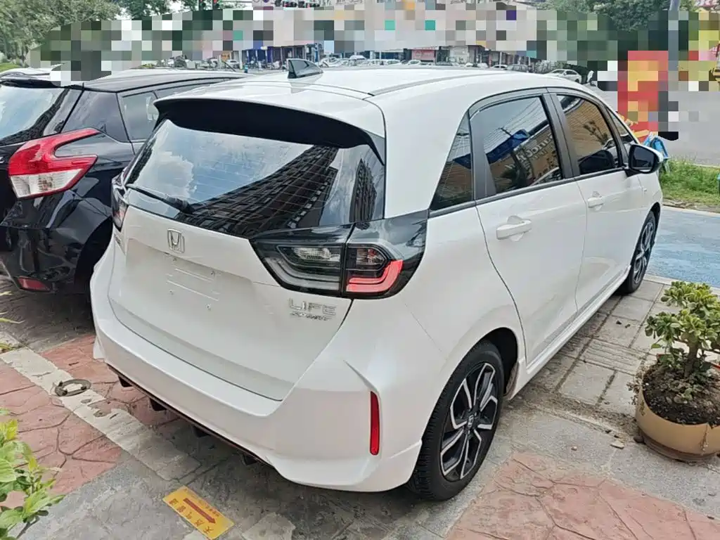 Honda LIFE 2023