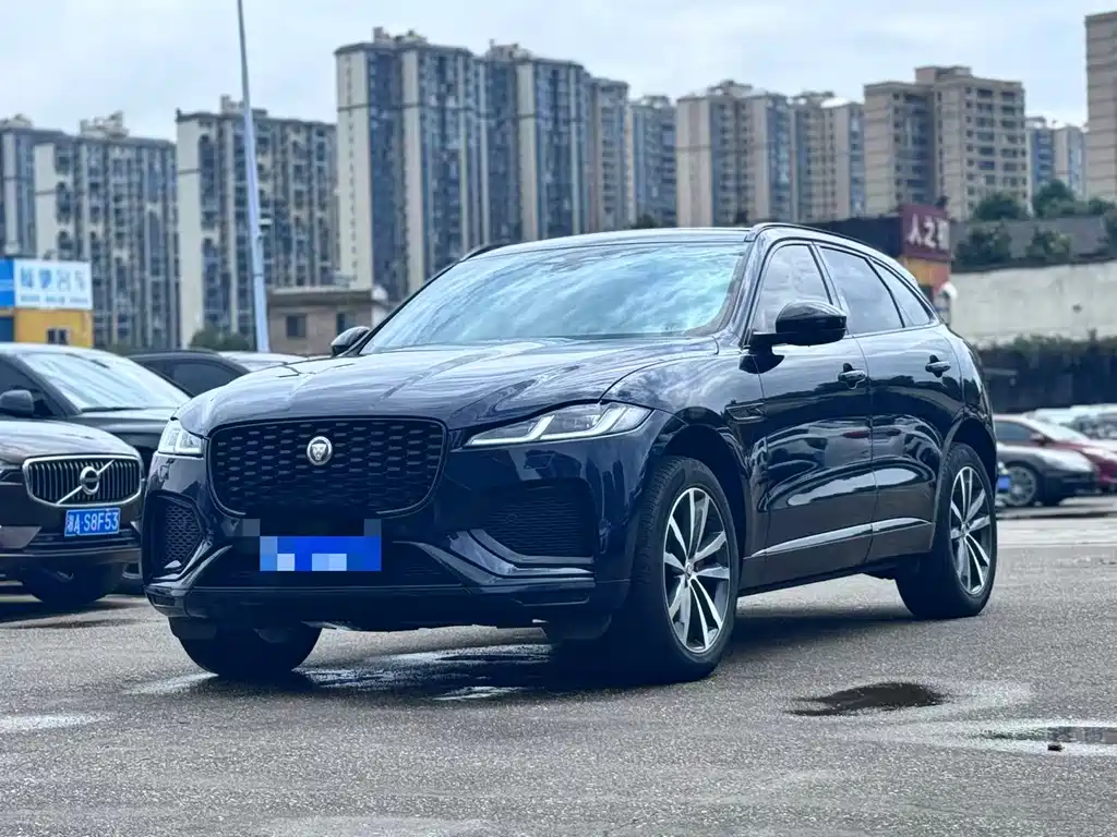 Jaguar F-PACE 2024