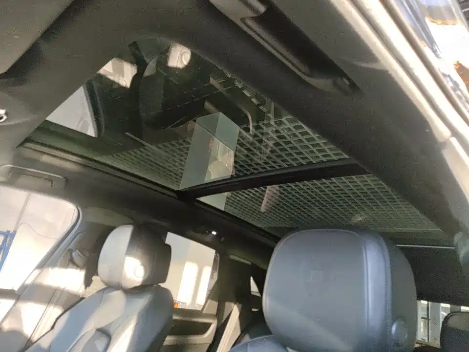 Porsche Cayenne Hybrid 2020 — фото 10