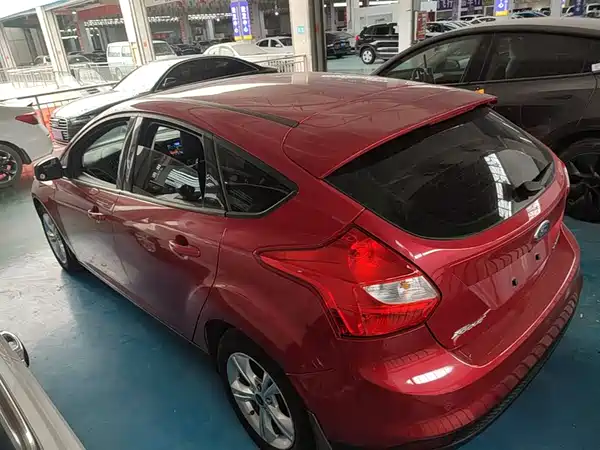 Ford Focus 2012
