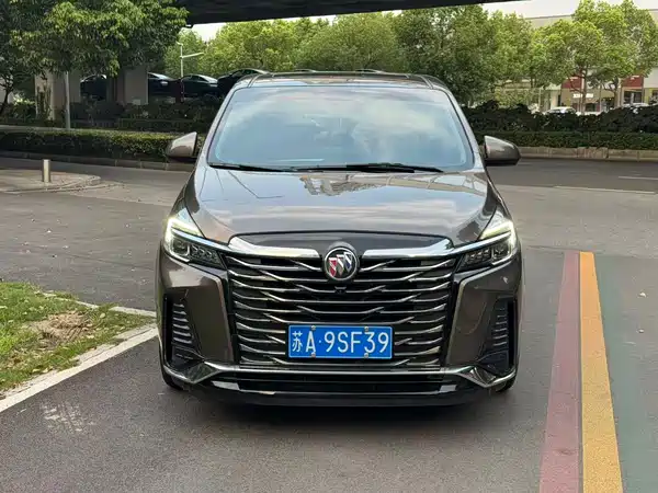Buick GL8 2023