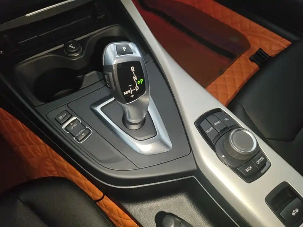 BMW 2 Series 2017 — фото 14