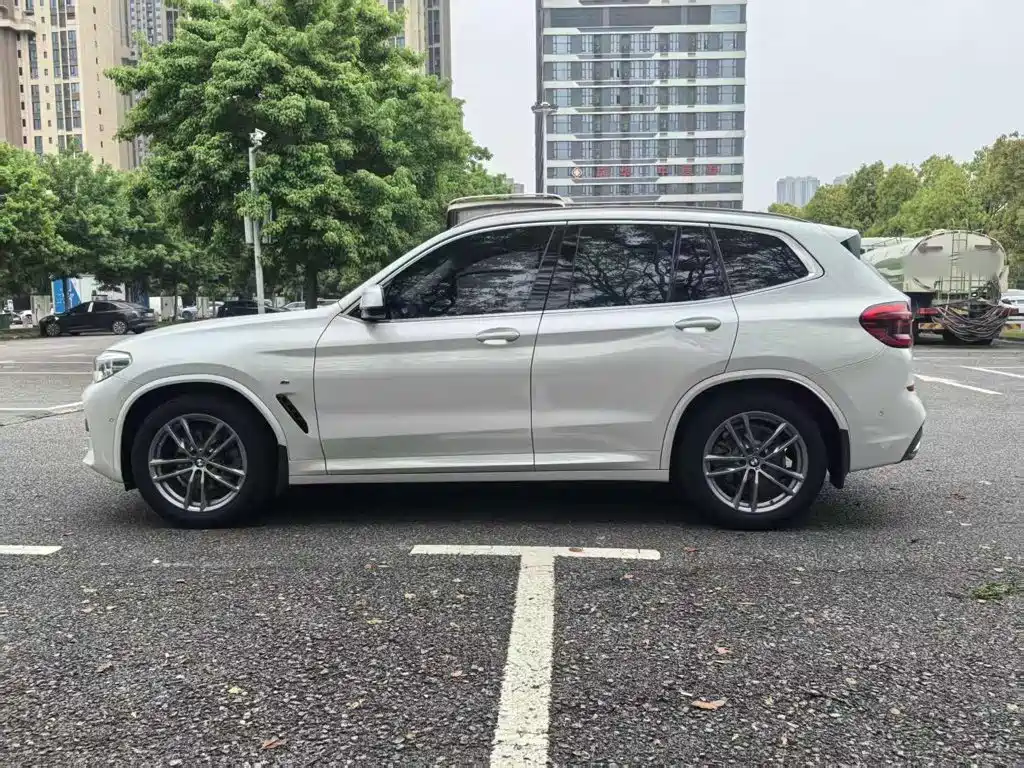 BMW X3 2020 — фото 25