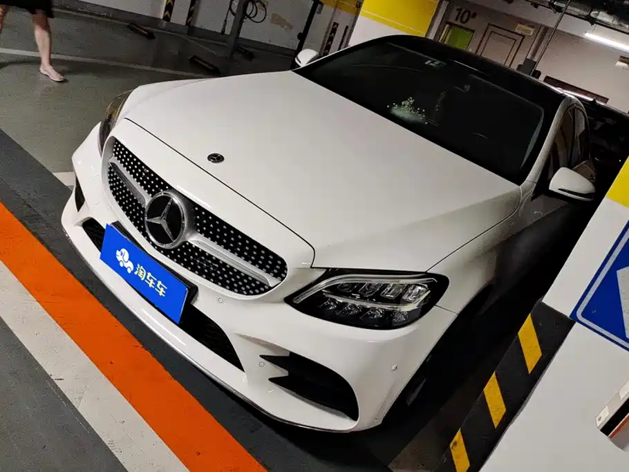 Mercedes-Benz C-Class 2021