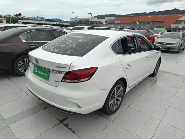 MG MG6 2021