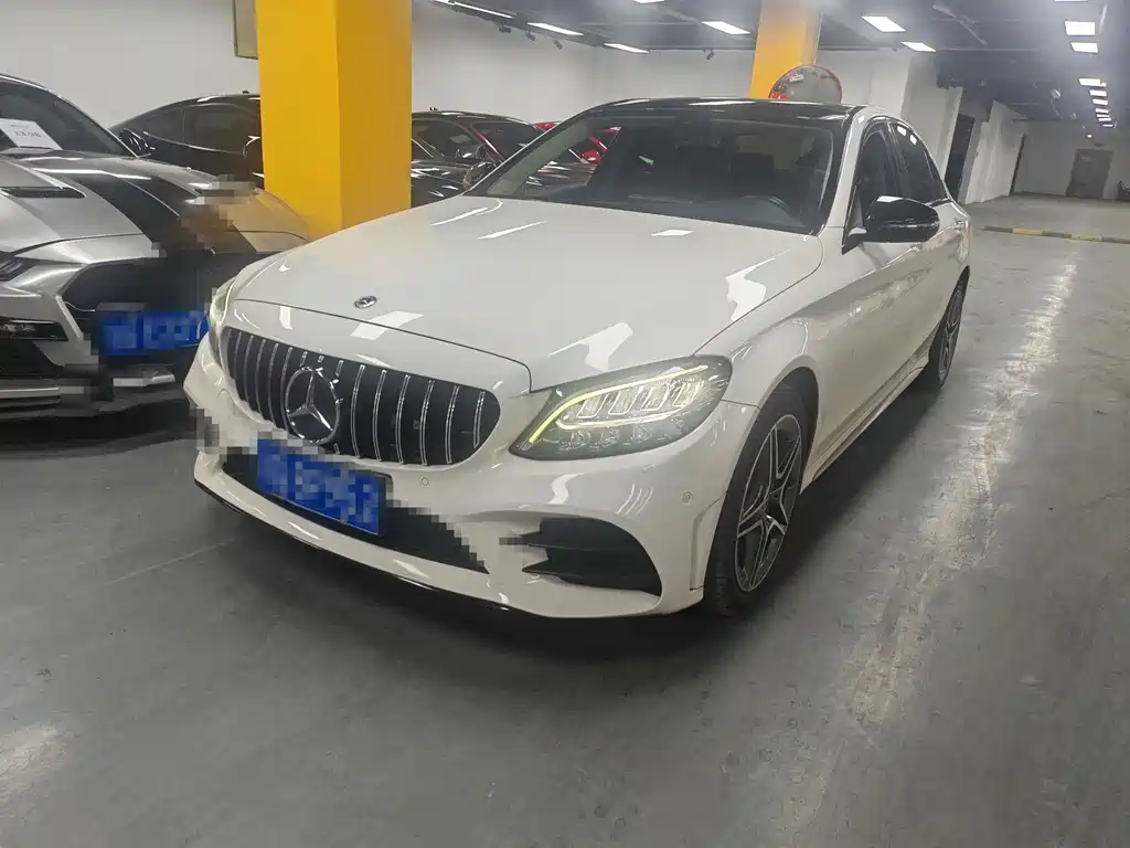 Mercedes-Benz C-Class 2021