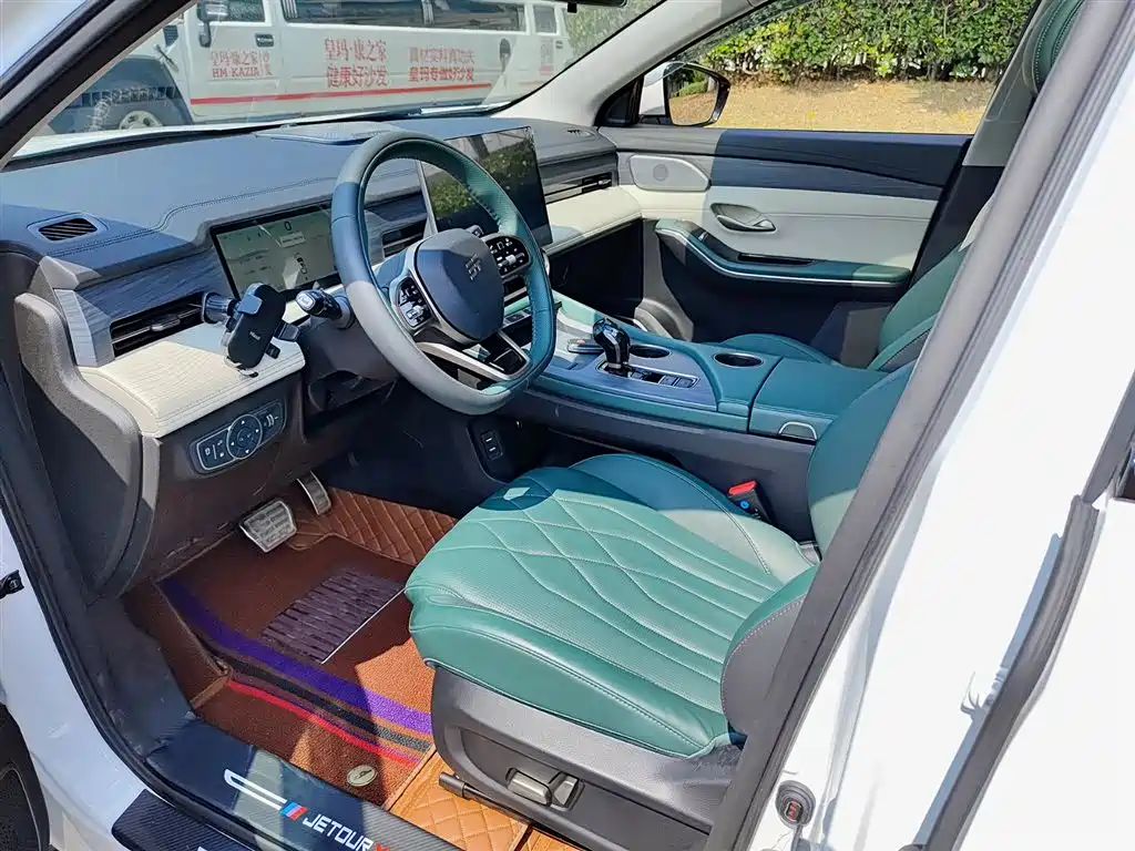 Jetour X90 C-DM 2025 — фото 7