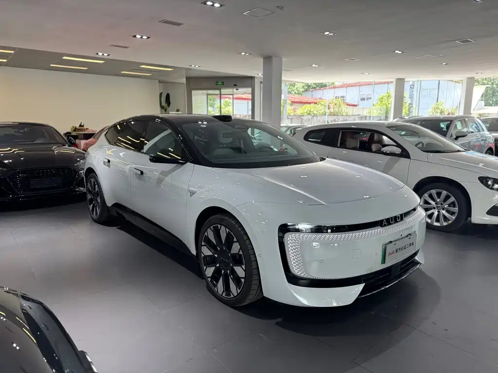 Audi E5 Sportback 2025 — фото 3