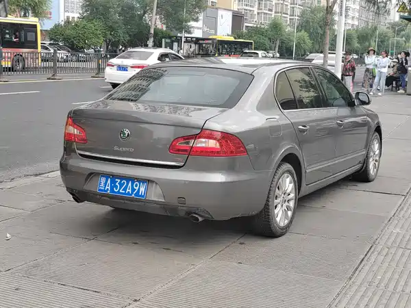 Skoda Superb 2010