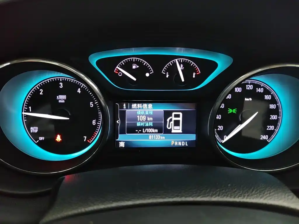 Buick Envision Plus 2016 — фото 12