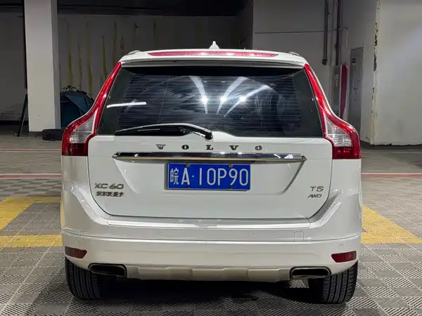 Volvo XC60 2015