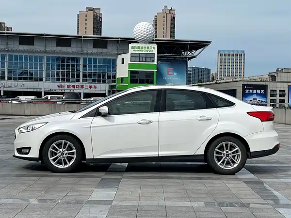 Ford Focus 2015