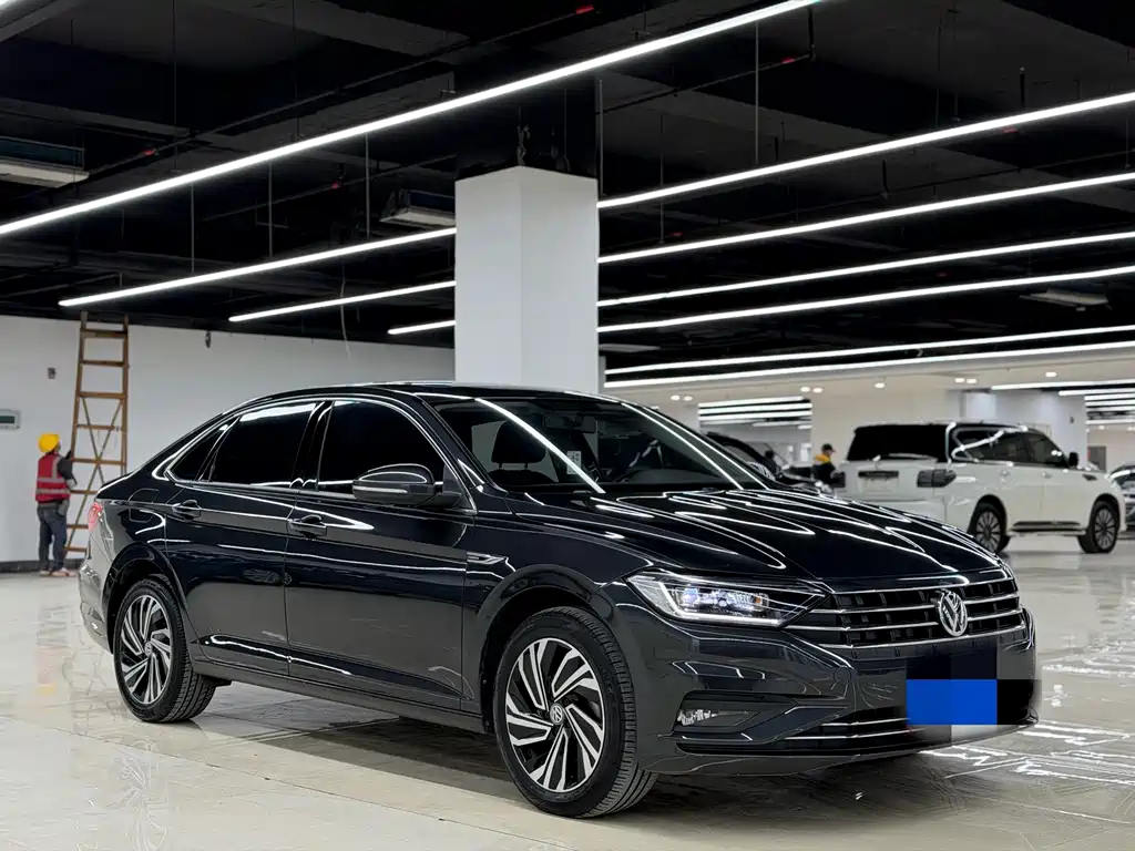 Volkswagen Sagitar 2022