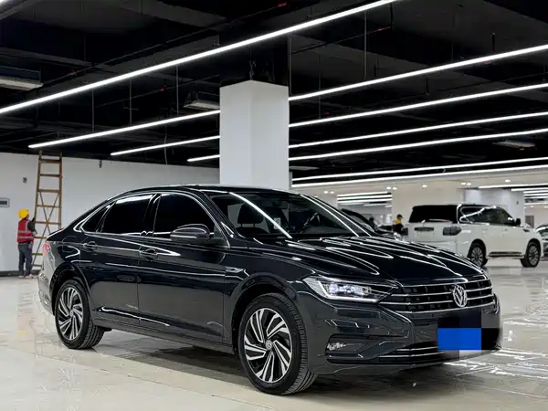 Volkswagen Sagitar 2022