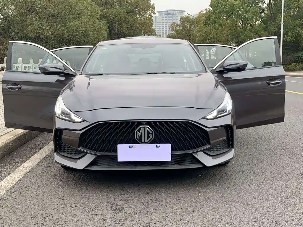 MG MG5 2022