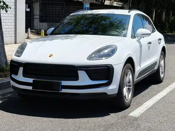 Porsche Macan 2023