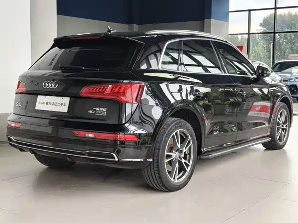 Audi Q5L 2019