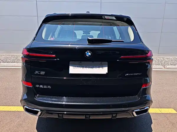 BMW X5 2025