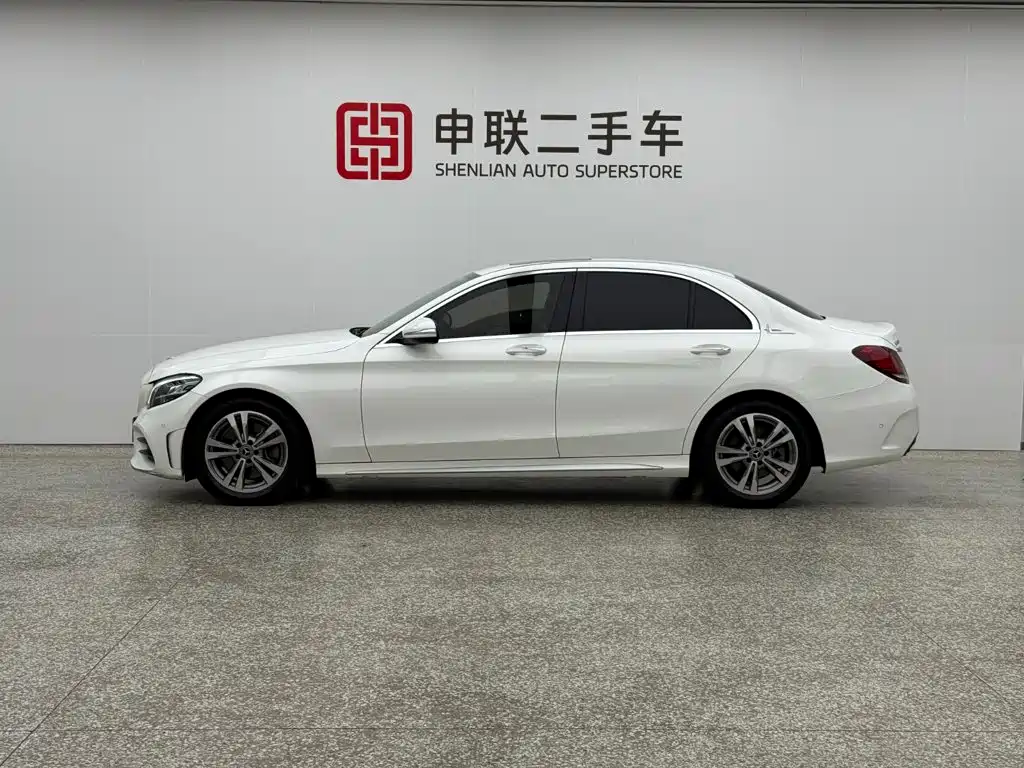 Mercedes-Benz C-Class 2020 — фото 3