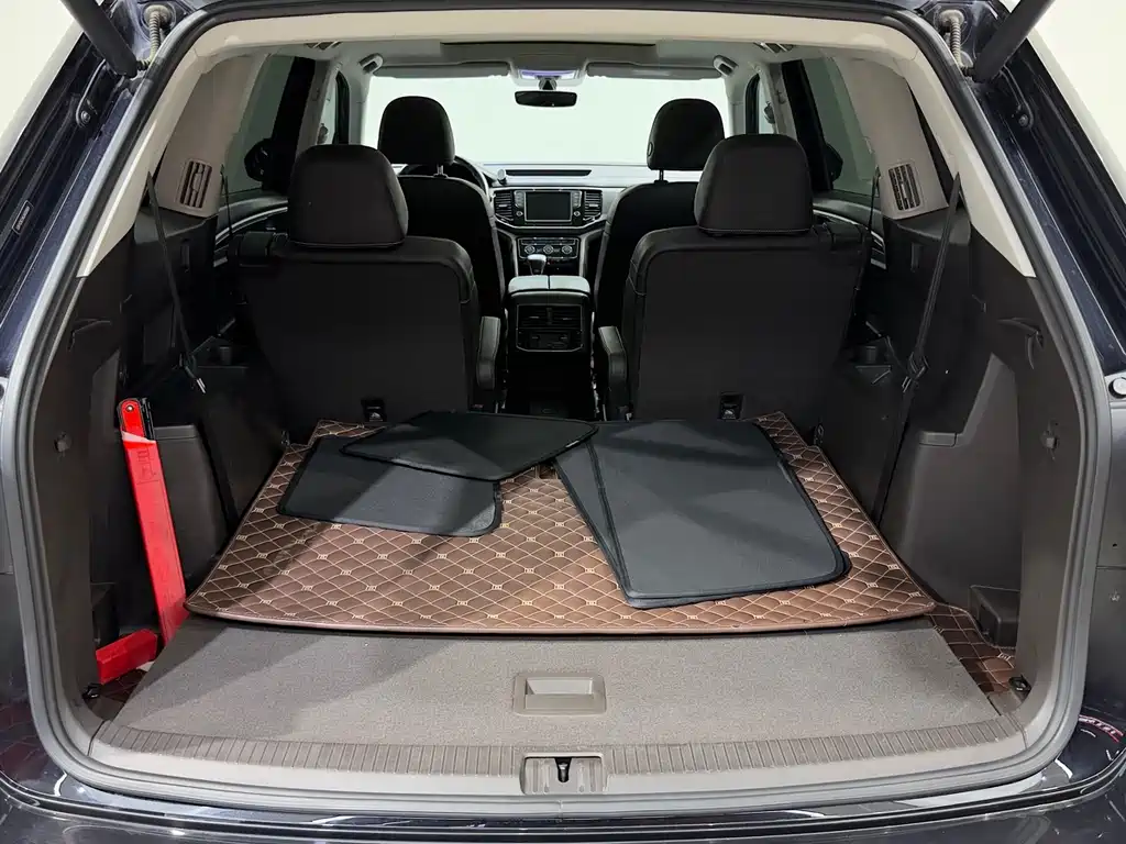 Volkswagen Teramont 2019 — фото 10